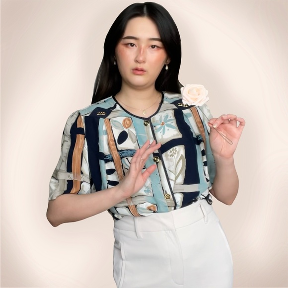 vtg blue & white floral geometric button up - Picture 2 of 4